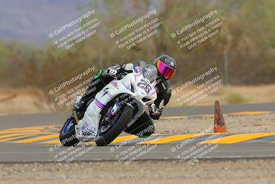 media/Sep-10-2022-SoCal Trackdays (Sat) [[a5bf35bb4a]]/Turn 6 (1140am)/